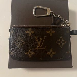 Louie Vuitton Key Pouch